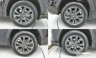 Toyota RAV4 2024 2.5 Автомат в Москве № 215610, миниатюра 5