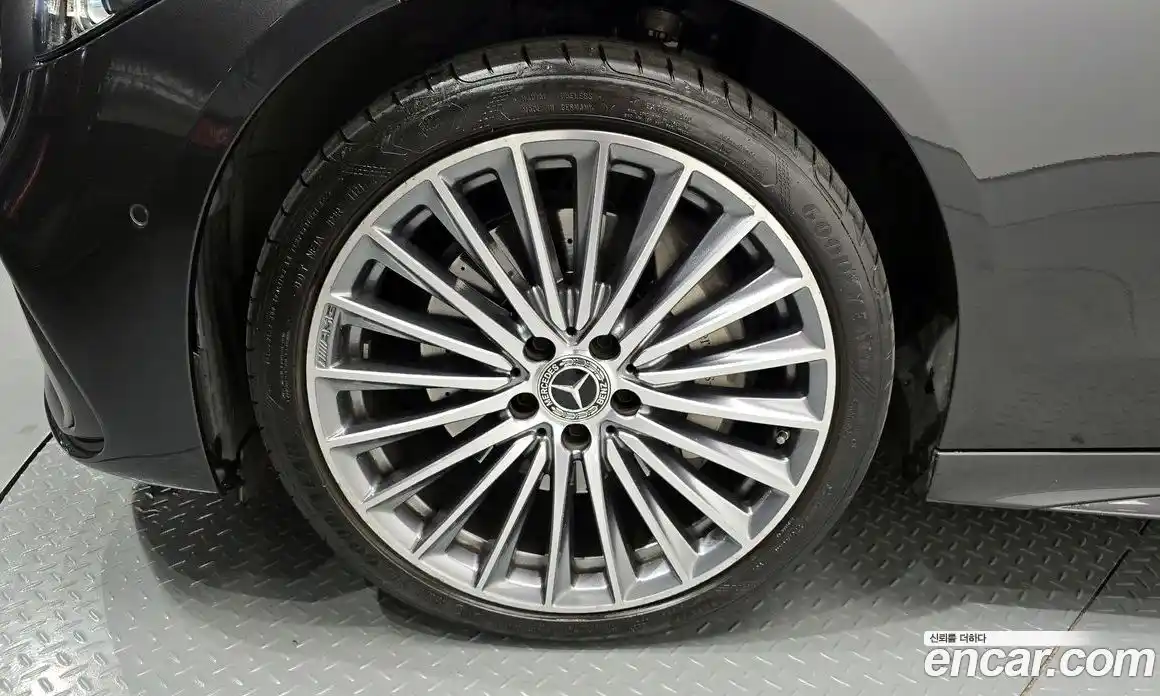 Mercedes-Benz C-Class 2022 2.0 Автомат в Москве № 216407, фото 3