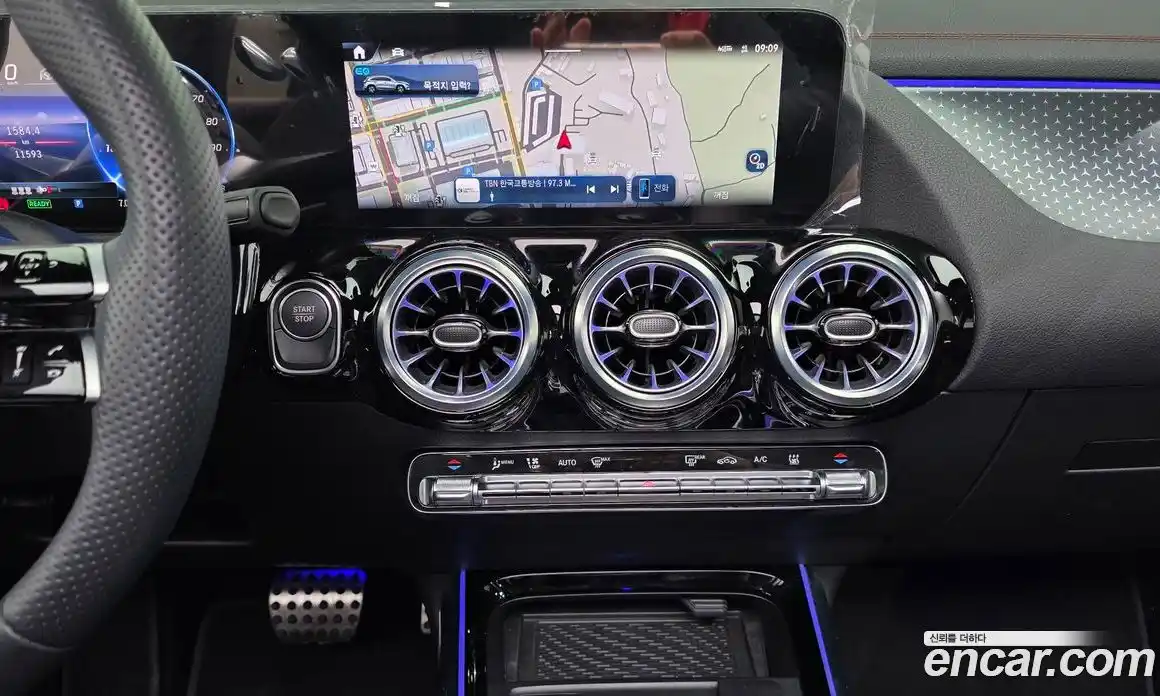 Mercedes-Benz EQA 2025 0.2 Автомат в Москве № 216453, фото 10