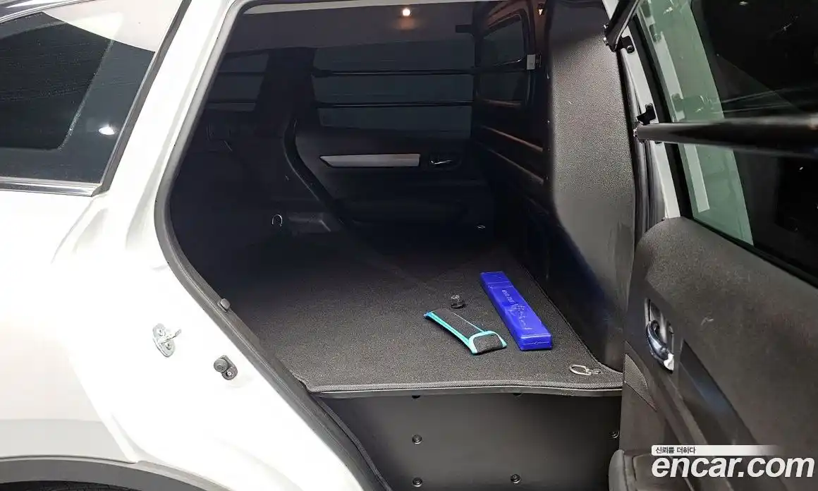 Renault QM6 2024 2.0 Автомат в Москве № 221866, фото 15