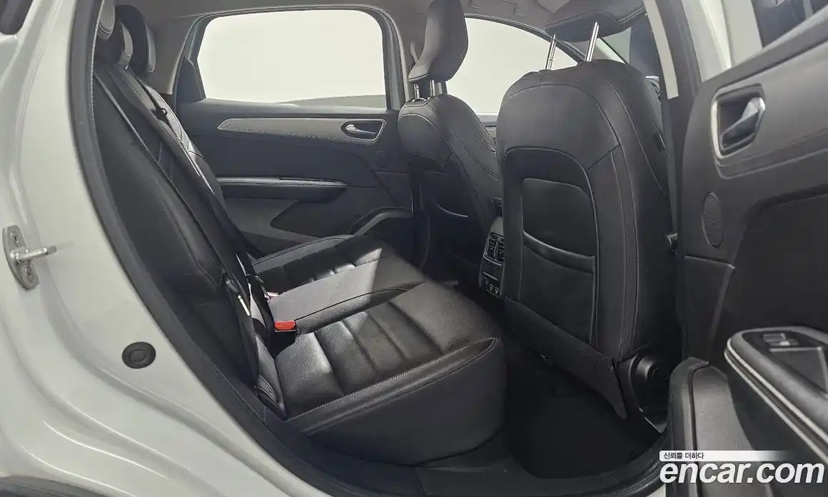 Renault XM3 2023 1.6 Автомат в Москве № 222615, фото 16