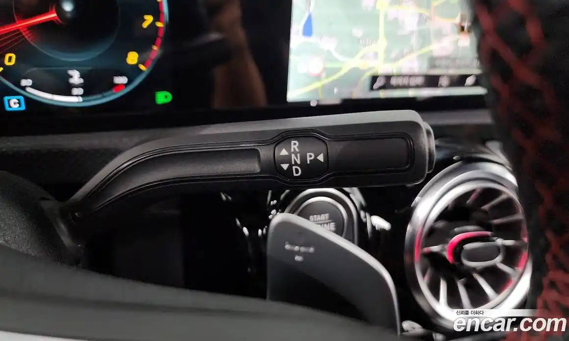 Mercedes-Benz CLA-Class 2023 2.0 Автомат в Москве № 223732, фото 15