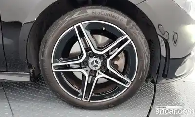 Mercedes-Benz CLA-Class 2023 2.0 Автомат в Москве № 223732, миниатюра 3