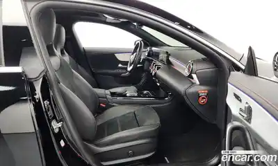 Mercedes-Benz CLA-Class 2023 2.0 Автомат в Москве № 223732, миниатюра 5