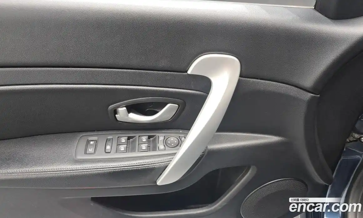 Renault SM5 2015 2.0 Автомат в Москве № 224886, фото 20