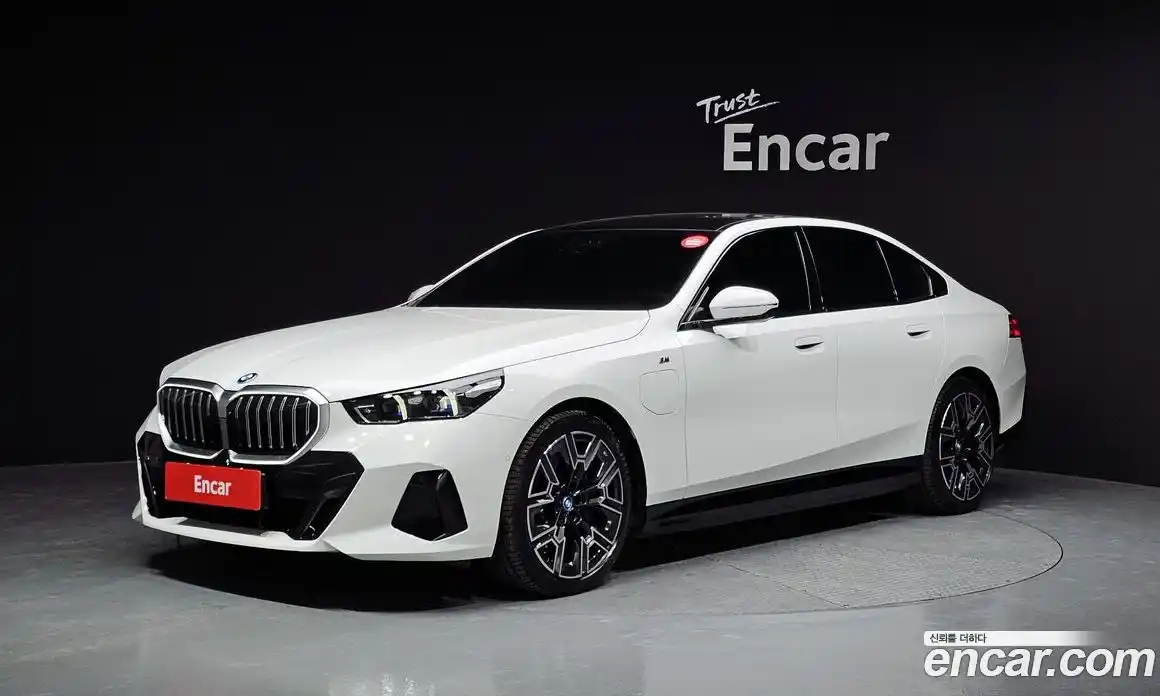 BMW 5-Series 2025 2.0 Автомат в Москве № 227720, фото 18