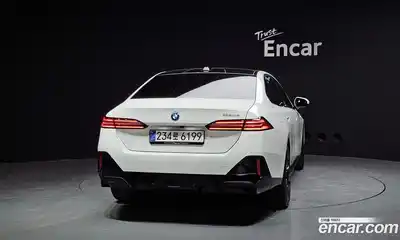 BMW 5-Series 2025 2.0 Автомат в Москве № 227720, миниатюра 6