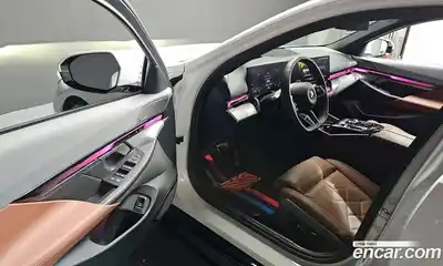 BMW 5-Series 2025 2.0 Автомат в Москве № 227720, миниатюра 7