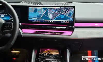 BMW 5-Series 2025 2.0 Автомат в Москве № 227720, миниатюра 8