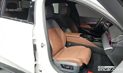 BMW 5-Series 2025 2.0 Автомат в Москве № 227720, миниатюра 9