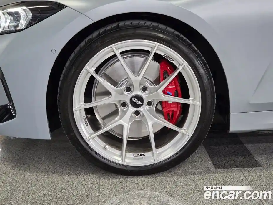 BMW 3-Series 2025 3.0 Автомат в Москве № 227766, фото 5