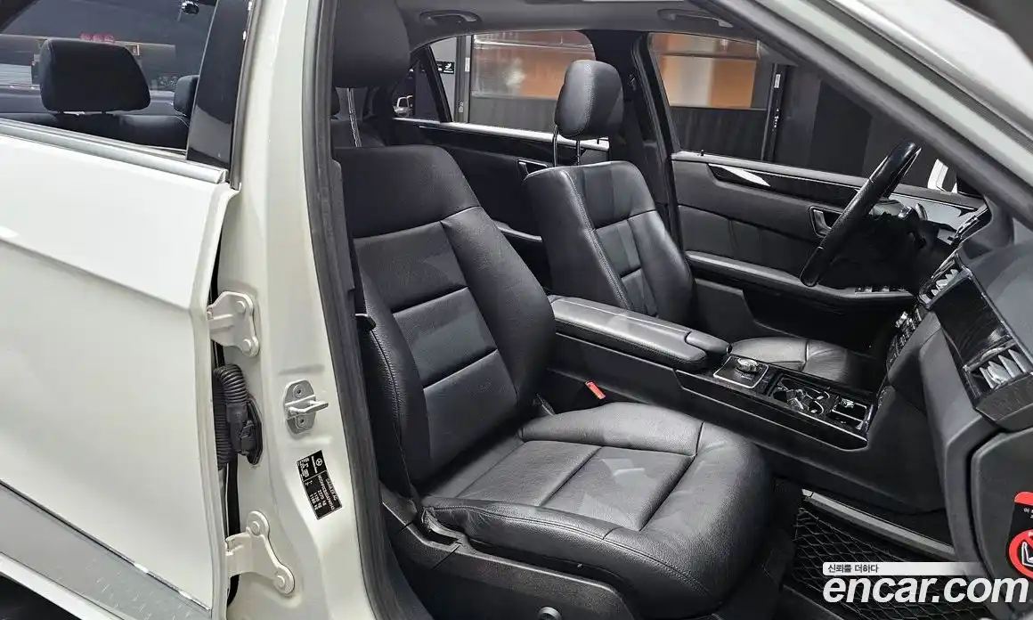 Mercedes-Benz E-Class 2013 2.1 Автомат в Москве № 229442, фото 11