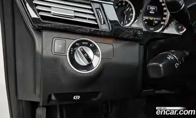 Mercedes-Benz E-Class 2013 2.1 Автомат в Москве № 229442, миниатюра 6