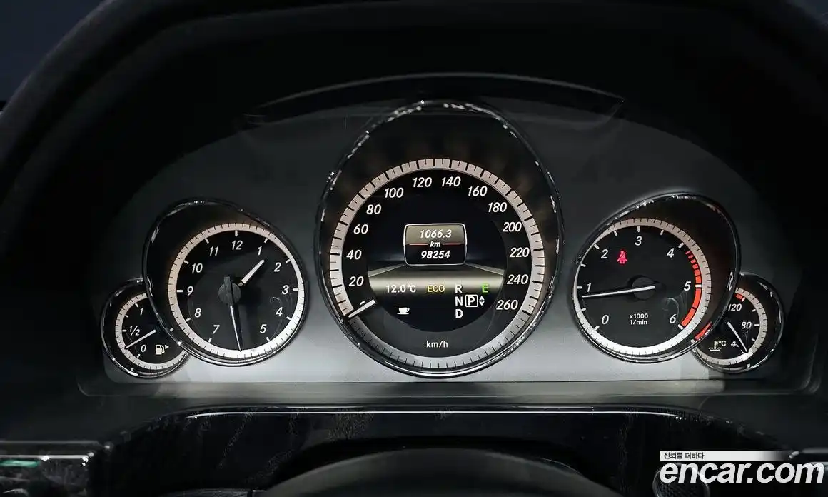 Mercedes-Benz E-Class 2013 2.1 Автомат в Москве № 229442, фото 10