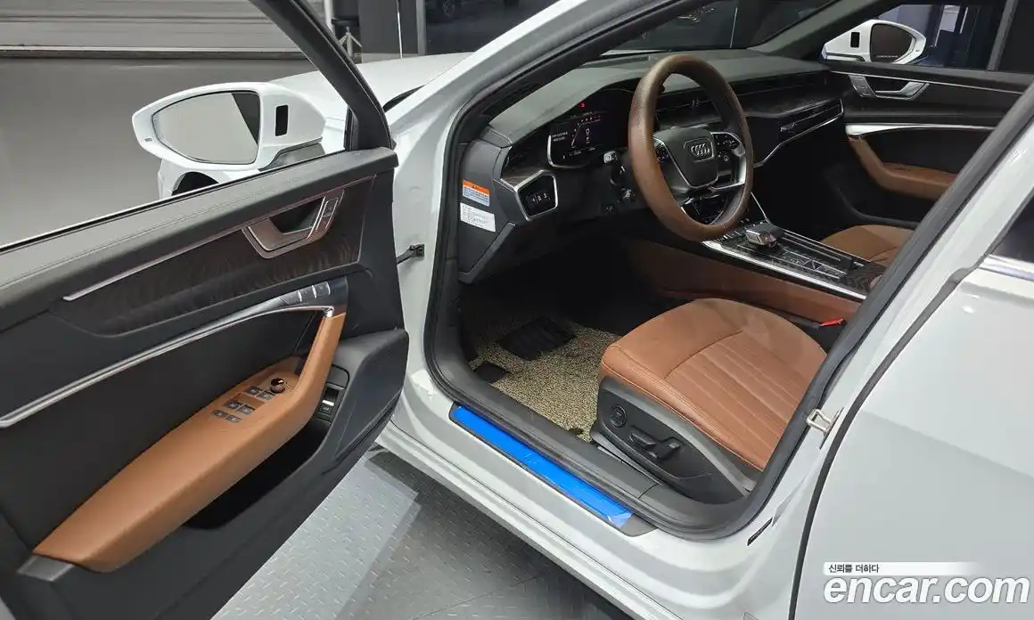 Audi A6 2023 2.0 Автомат в Москве № 229692, фото 13