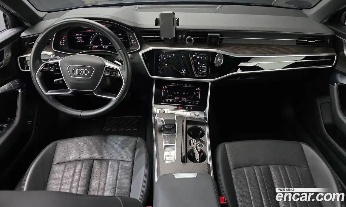 Audi A6 2022 2.0 Автомат в Москве № 230080, фото 3