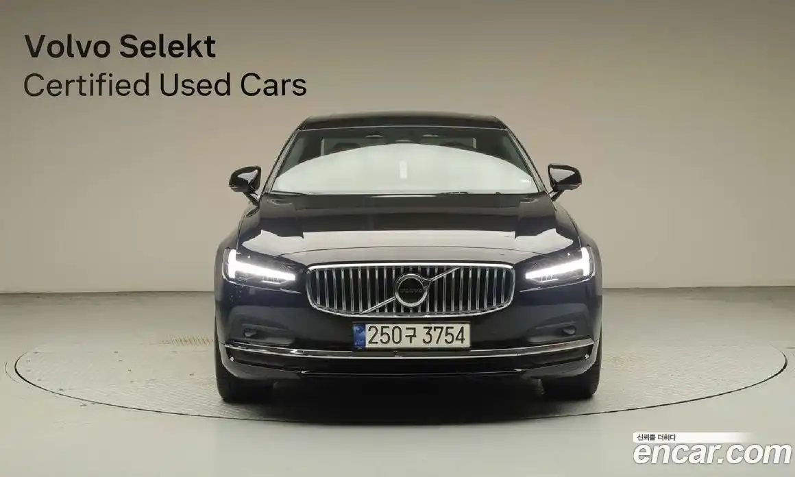 Volvo S90 2025 2.0 Автомат в Москве № 230809, фото 3