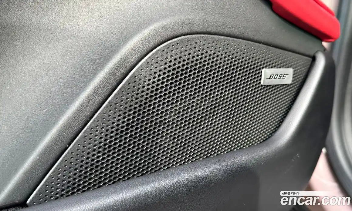 Porsche Taycan 2022 0.1 Автомат в Москве № 231014, фото 19