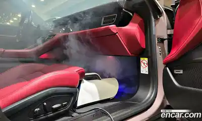 Porsche Taycan 2022 0.1 Автомат в Москве № 231014, миниатюра 3