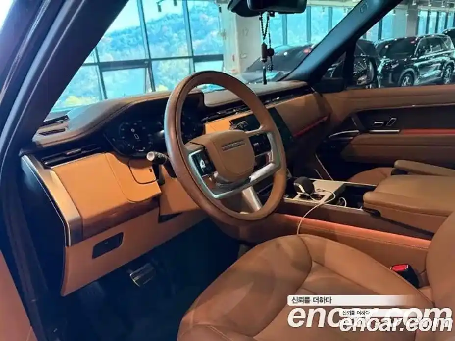 Land Rover Range-Rover 2025 4.4 Автомат в Москве № 231179, фото 10