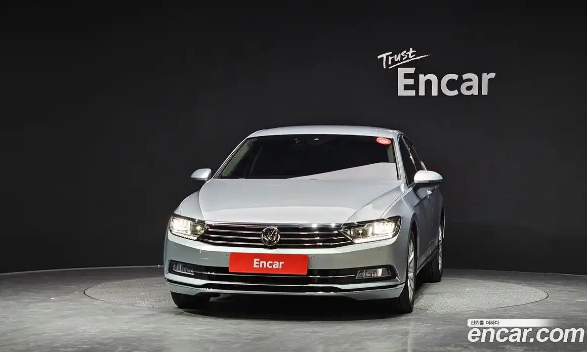 Volkswagen Passat 2018 2.0 Автомат в Москве № 232070, фото 18