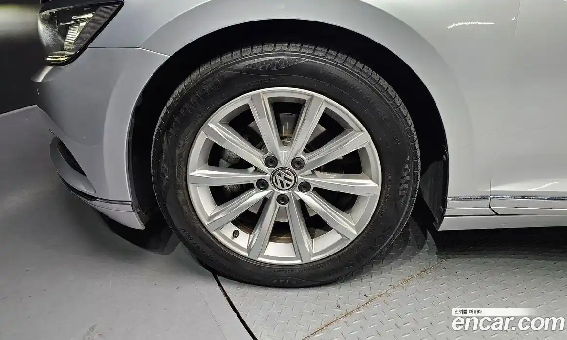 Volkswagen Passat 2018 2.0 Автомат в Москве № 232070, фото 20