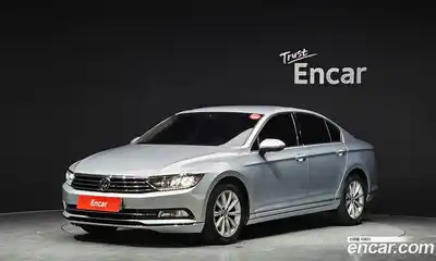 Volkswagen Passat 2018 2.0 Автомат в Москве № 232070, миниатюра 2