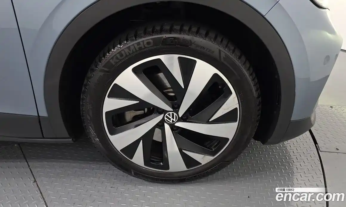 Volkswagen ID.4 2023 0.2 Автомат в Москве № 232080, фото 6