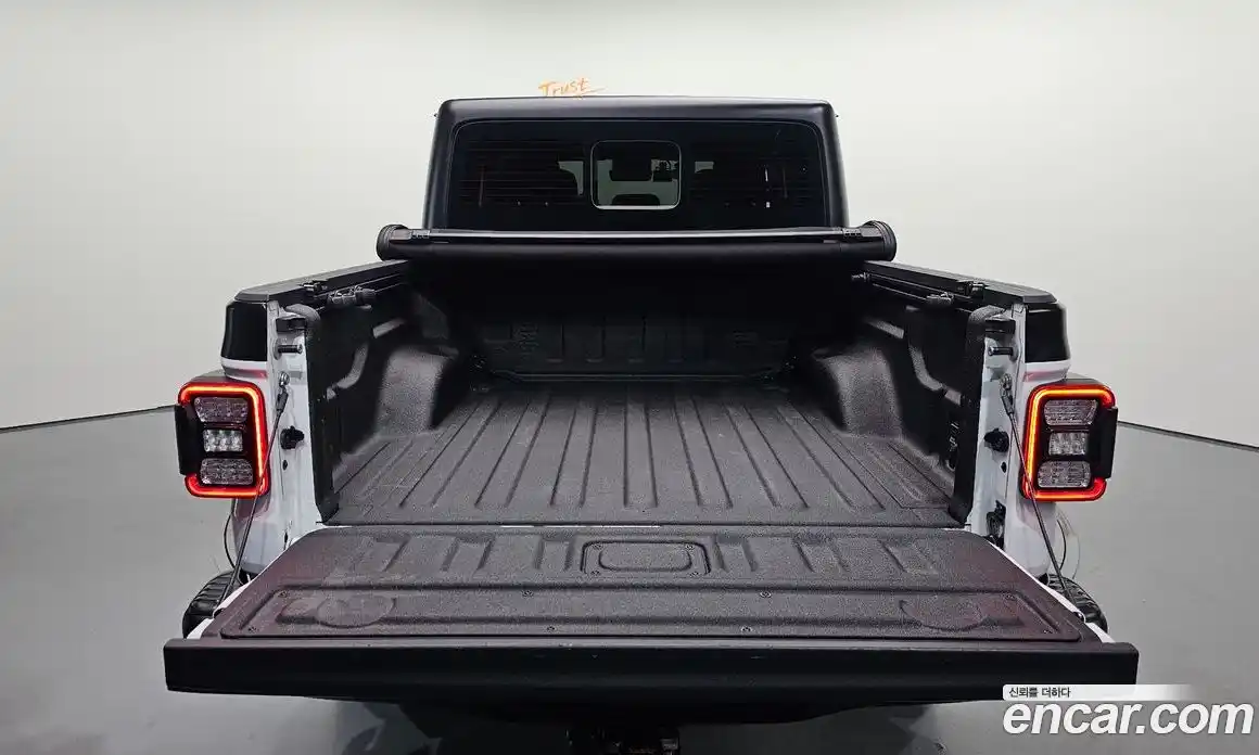 Jeep Gladiator 2021 3.6 Автомат в Москве № 232308, фото 6