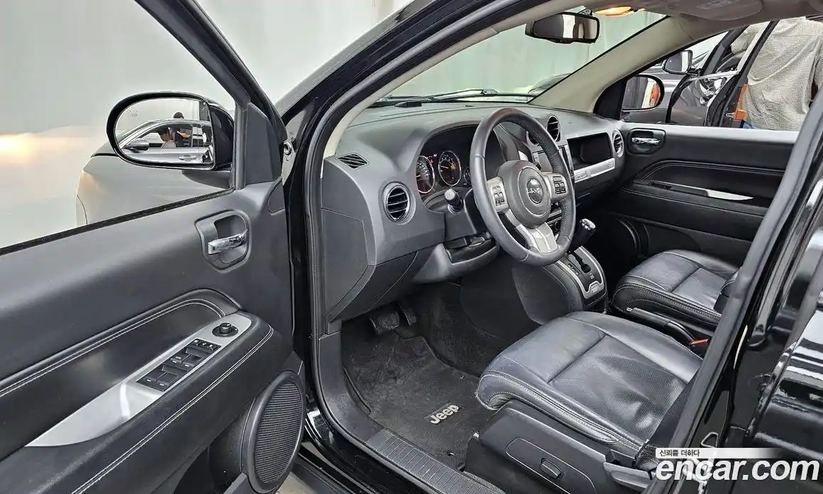 Jeep Compass 2017 2.4 Автомат в Москве № 232526, фото 10