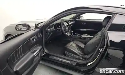 Ford Mustang 2017 2.3 Автомат в Москве № 233243, миниатюра 5