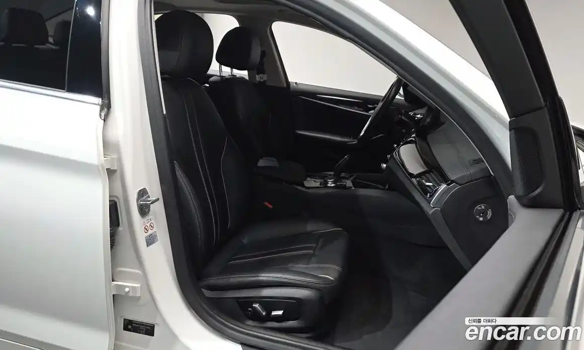 BMW 5-Series 2019 2.0 Автомат в Москве № 234617, фото 18