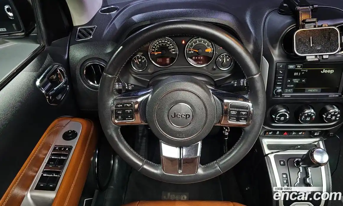 Jeep Compass 2014 2.4 Автомат в Москве № 237767, фото 16