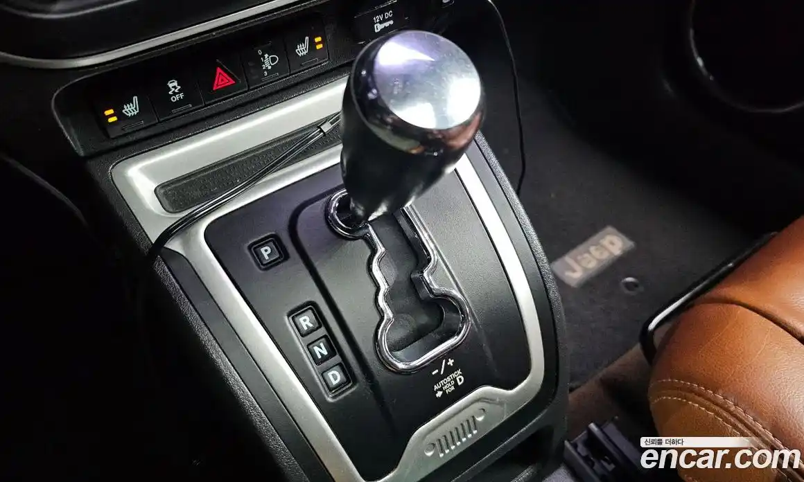 Jeep Compass 2014 2.4 Автомат в Москве № 237767, фото 17