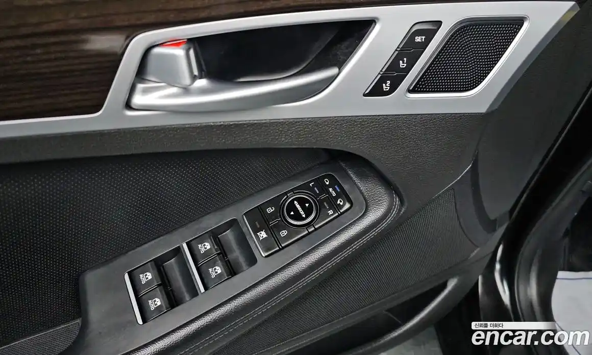 Genesis G80 2018 3.3 Автомат в Москве № 24386, фото 20