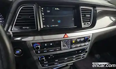 Genesis G80 2018 3.3 Автомат в Москве № 24386, миниатюра 9