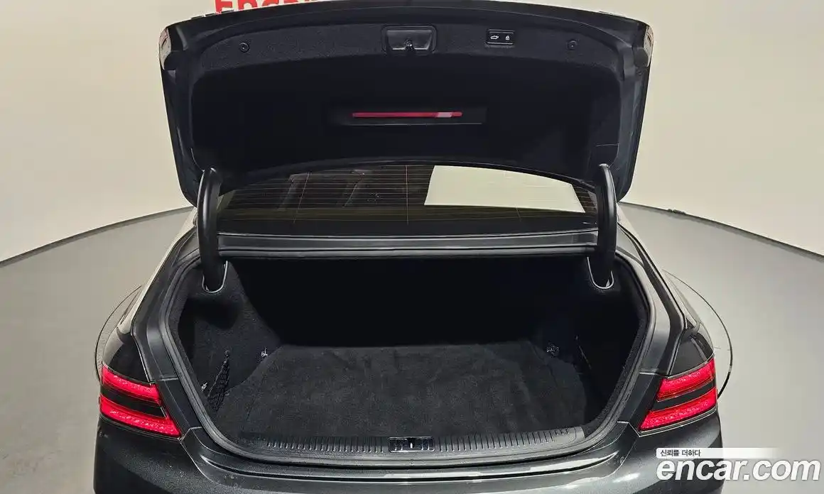 Genesis G90 2019 3.8 Автомат в Москве № 24557, фото 20