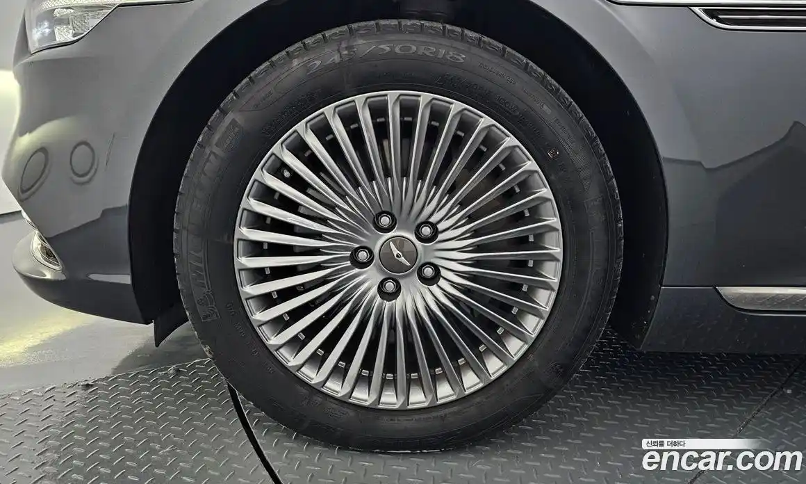 Genesis G90 2019 3.8 Автомат в Москве № 24557, фото 5