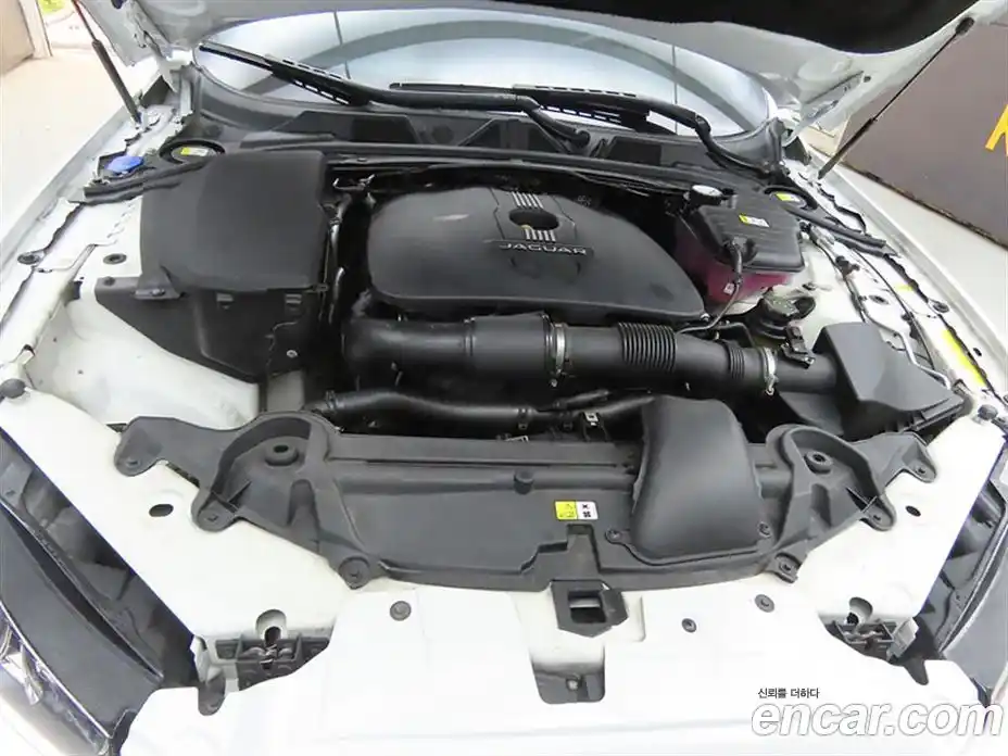 Jaguar XF 2014 2.0 Автомат в Москве № 248335, фото 19