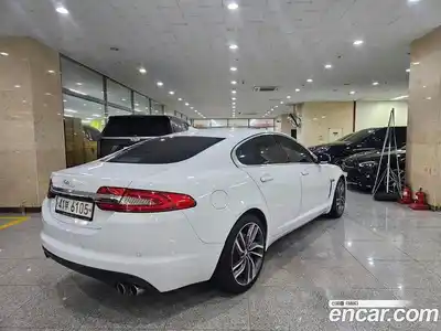 Jaguar XF 2014 2.0 Автомат в Москве № 248335, миниатюра 3