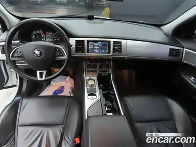 Jaguar XF 2014 2.0 Автомат в Москве № 248335, миниатюра 7