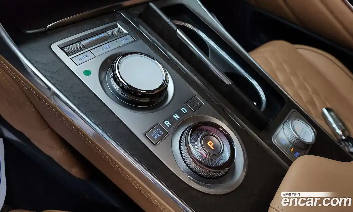 Genesis GV80 2023 3.0 Автомат в Москве № 24882, фото 14