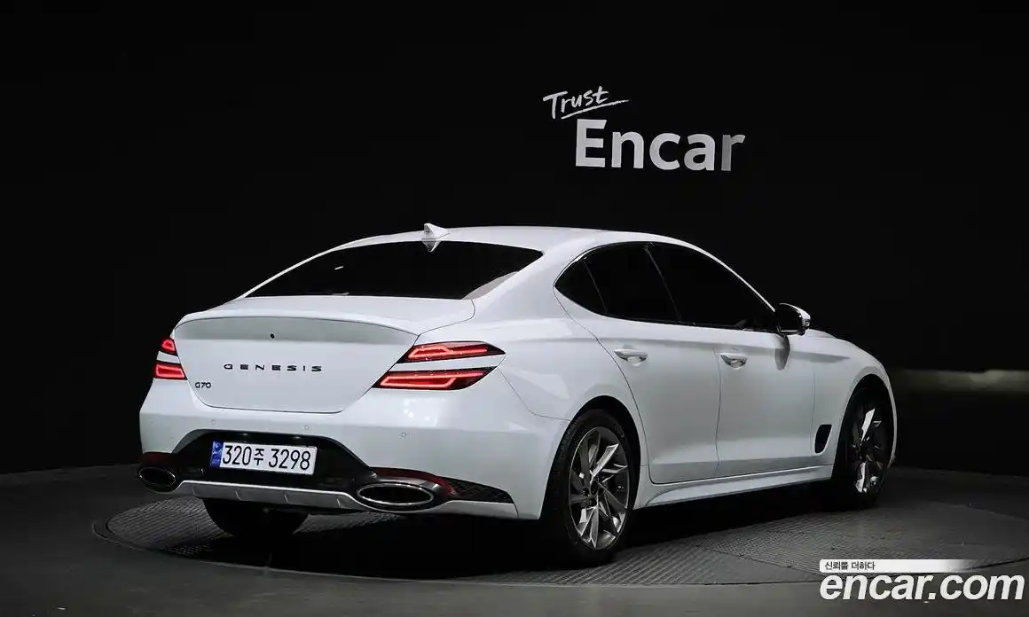 Genesis G70 2024 2.5 Автомат в Москве № 25276, фото 17