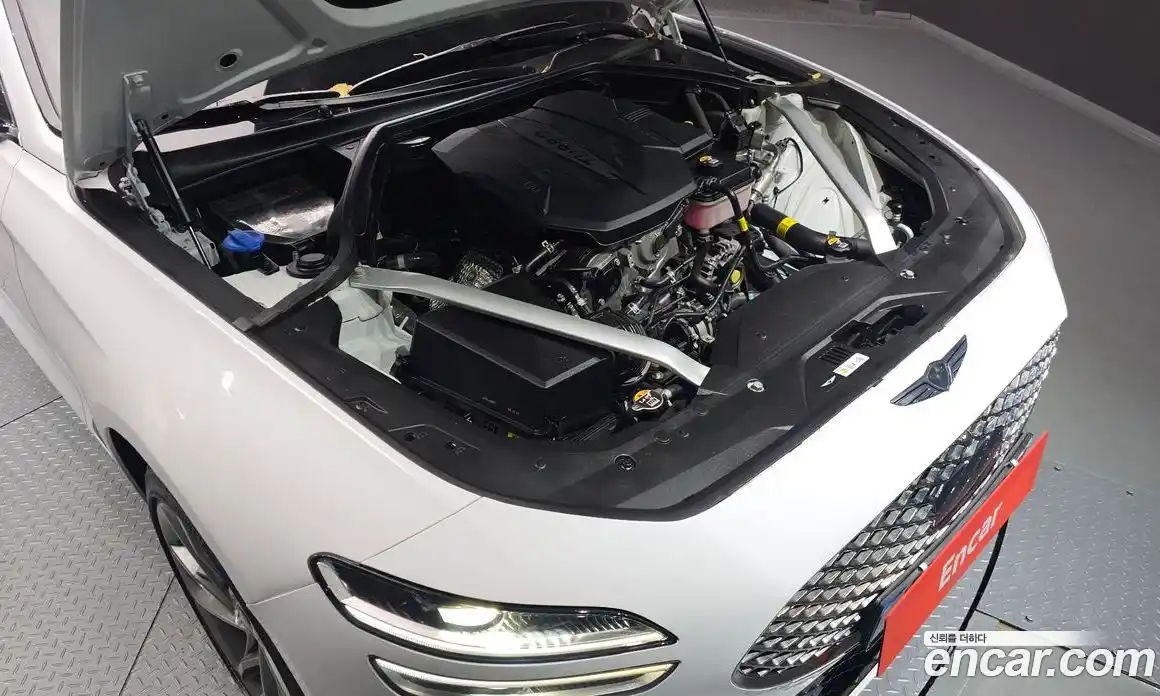 Genesis G70 2024 2.5 Автомат в Москве № 25276, фото 18