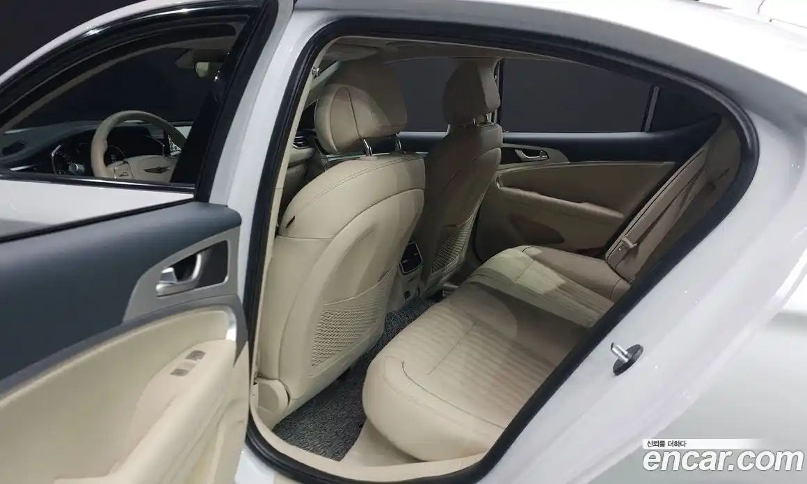 Genesis G70 2024 2.5 Автомат в Москве № 25276, фото 8