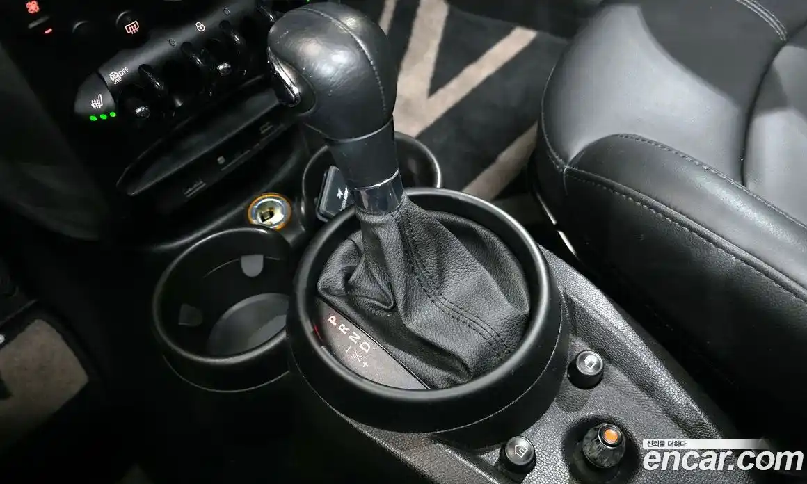 Mini Countryman 2015 2.0 Автомат в Москве № 253441, фото 19