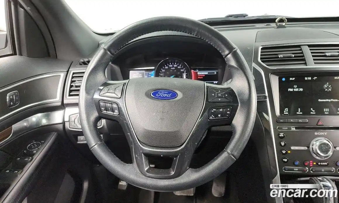 Ford Explorer 2017 3.5 Автомат в Москве № 255576, фото 16