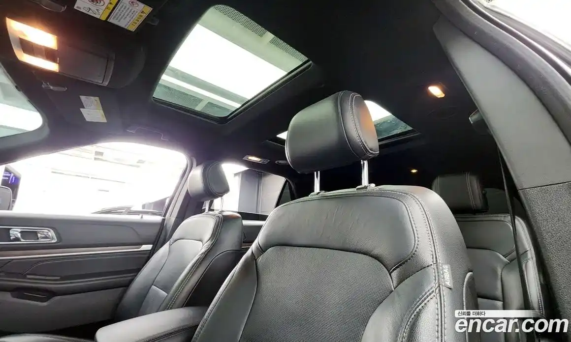 Ford Explorer 2017 3.5 Автомат в Москве № 255576, фото 19