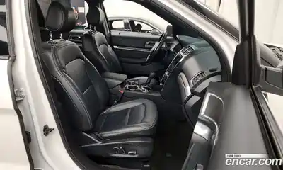 Ford Explorer 2017 3.5 Автомат в Москве № 255576, миниатюра 5