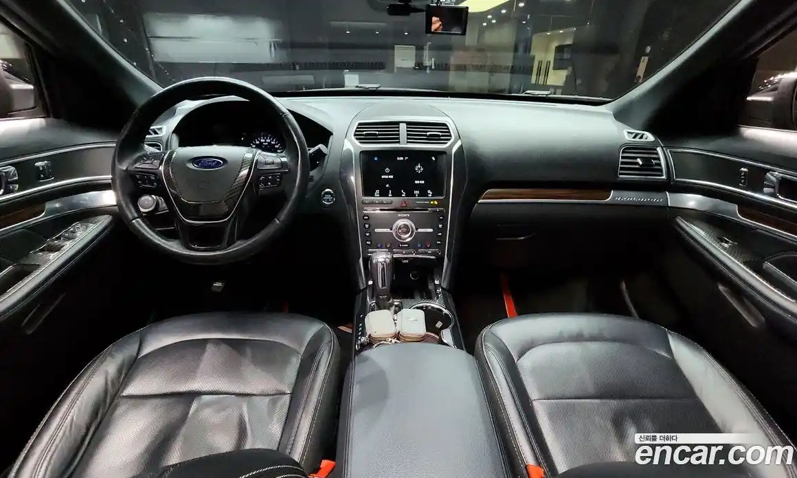 Ford Explorer 2018 2.3 Автомат в Москве № 255628, фото 17